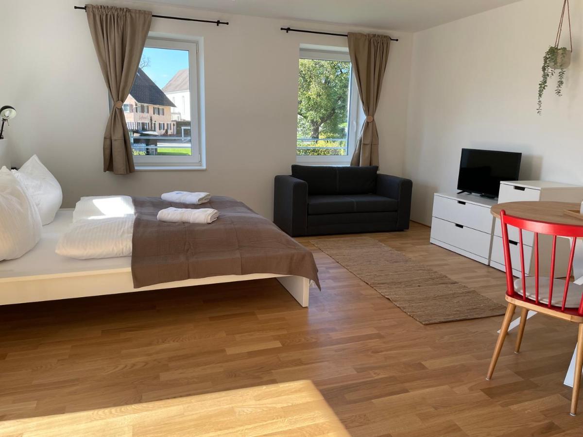 Maurer Haus Lägenhet Hohenweiler Exteriör bild